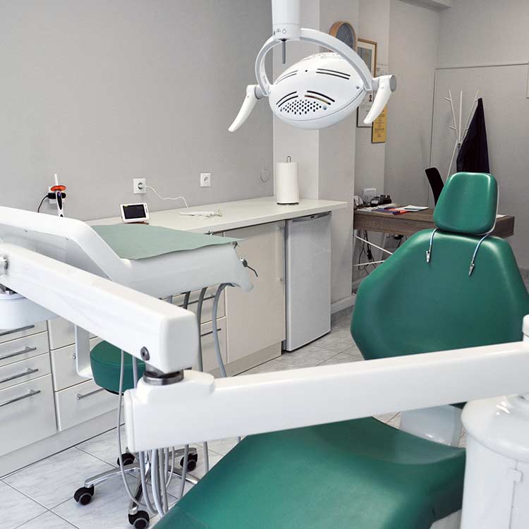 Spyrou Dentist